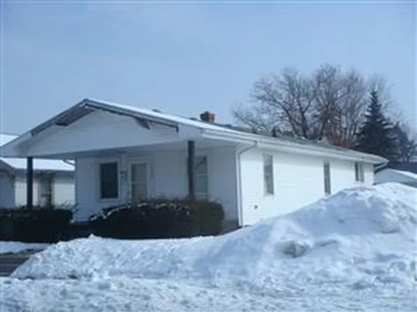 1828 S Magnolia St, South Bend, IN 46613