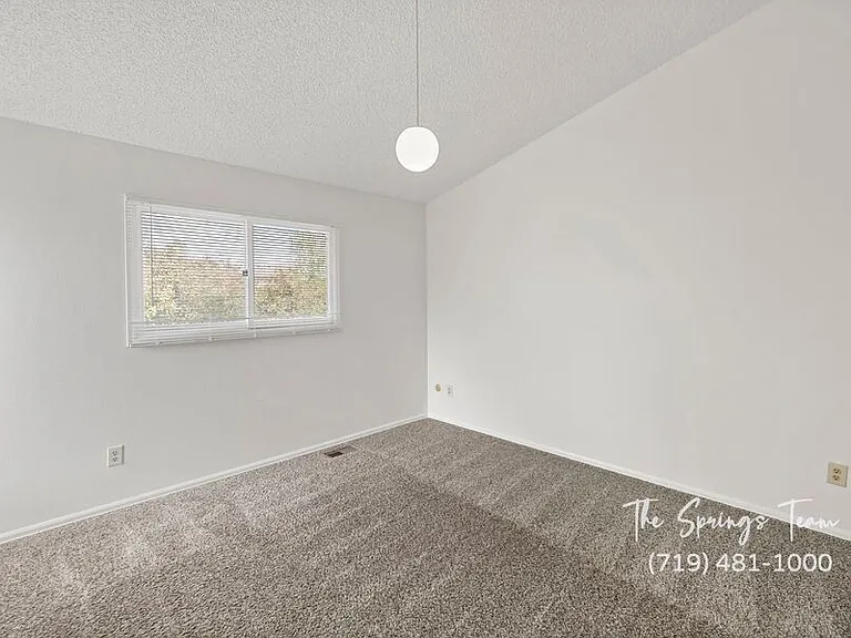 5448 Fiesta Ln #XXX — Photo 24