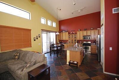 5th image of 47 E Calle Tierra Sandia