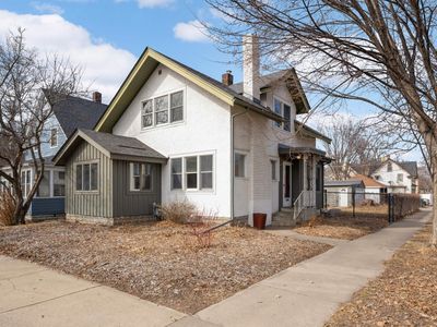 1055 Wilson Ave, Saint Paul, MN, 55106