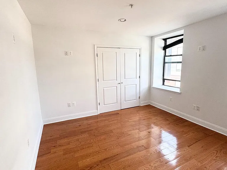 1250 Ridge Ave #-2C — Photo 10