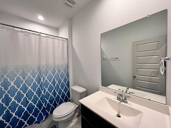 5th image of 3542 Park Vista Dr