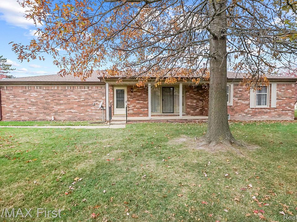 1st image of 49427 Ferrisburg Ct