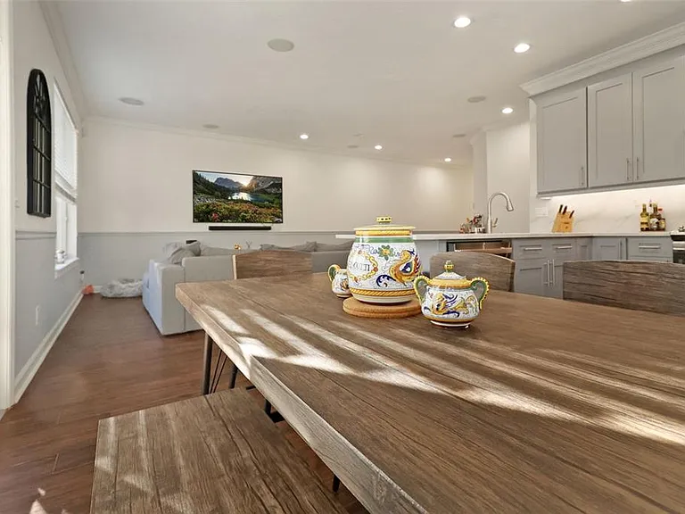 505 S Tampania Ave #2 — Photo 24