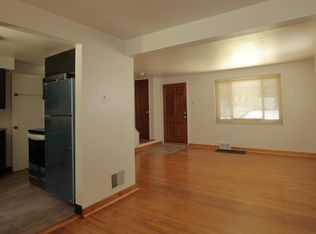 516 Maytide St, Pittsburgh, PA 15227