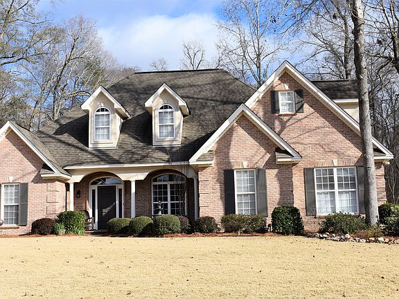 Excellently maintained!