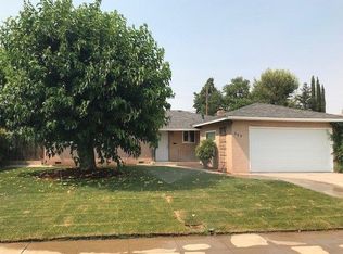 925 W San Gabriel Ave, Clovis, CA 93612