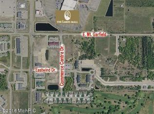1727 E Mount Garfield Rd, Muskegon, MI 49444