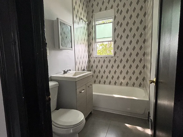 214 Mallory Ave #5.1 — Photo 5