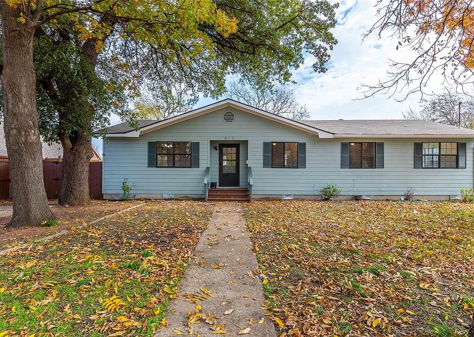 1st image of 813 Rockwall St