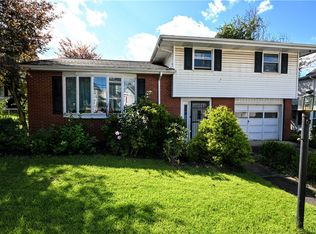 325 Liberty St, California, PA 15419