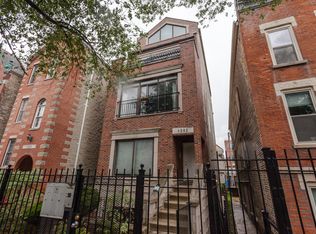 1242 N Cleaver St #3, Chicago, IL 60642