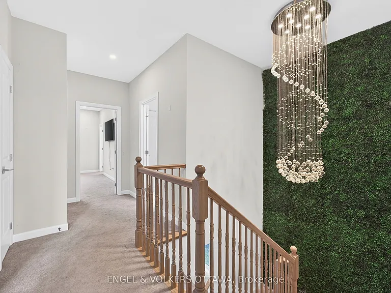 87 Coco Pl — Photo 32