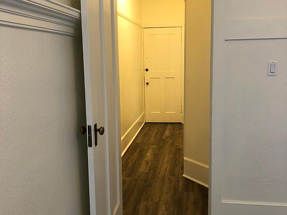 Rooms separated by hallway, feels like a one bedroom!