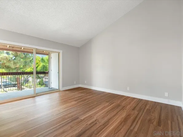 5473 Adobe Falls Rd Unit 9, San Diego, CA 92120