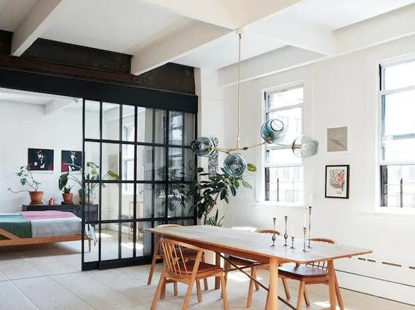 135 Hudson Street 6F image 3 of 11