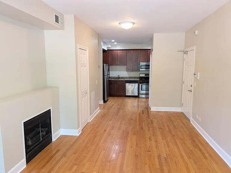802 Brummel St #3 — Photo 4