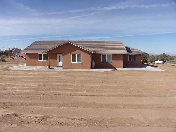 3rd image of 12482 Meadowlark Ave