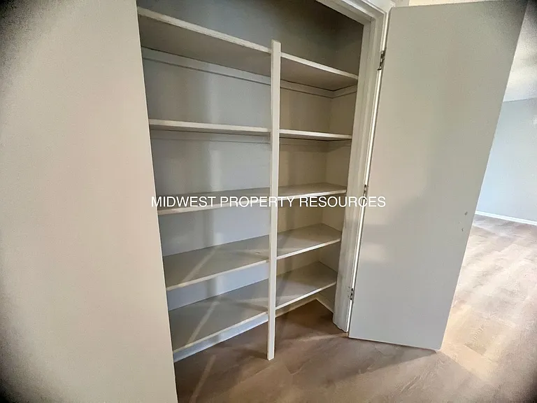 204 Sky Vue Dr #A — Photo 8