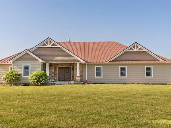 458 Shane Ave, Waynesburg, OH 44688