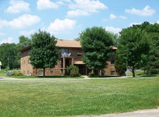 811 Hawkeye Dr #202, Dubuque, IA 52001