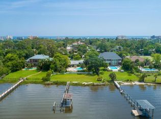 306 Riverside Dr, Ormond Beach, FL 32176
