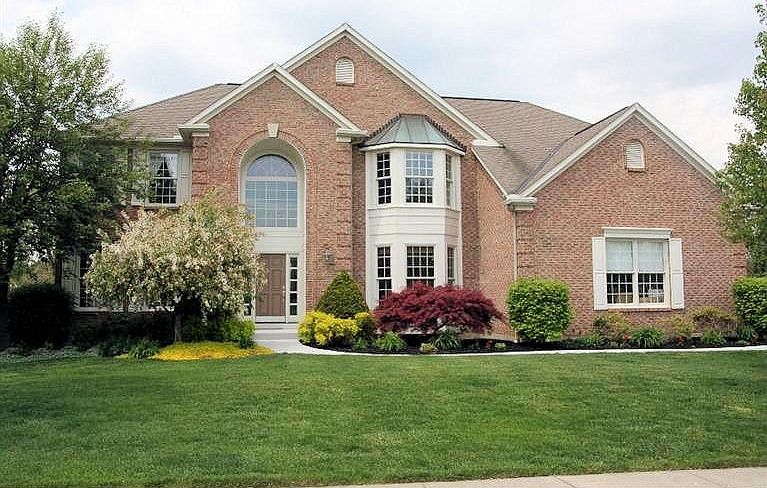 1st image of 4861 Hampton Village Dr