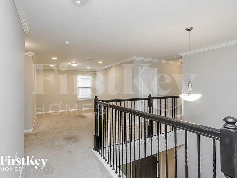 3918 Heatherbrook Pl — Photo 7