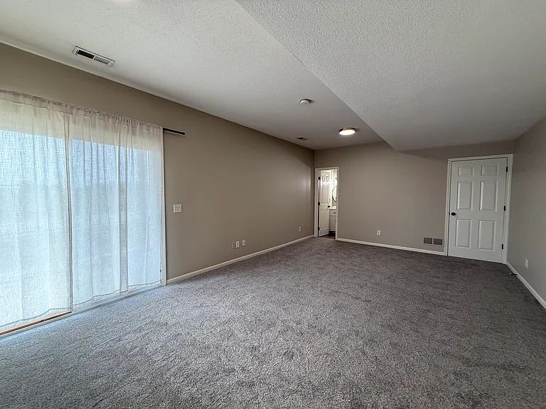 2920 Eagle Ridge Dr #2918 — Photo 6