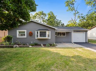 2005 E Country Squire Dr, Urbana, IL 61802