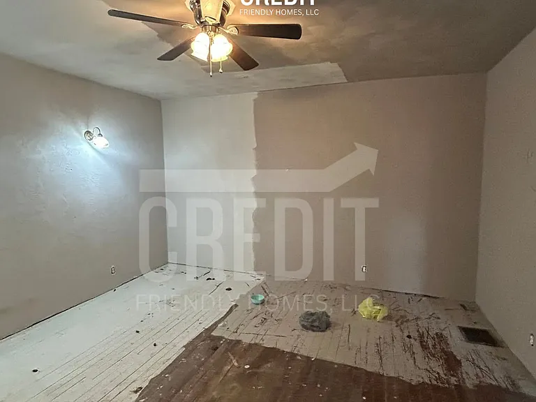 106 S Benton St — Photo 7