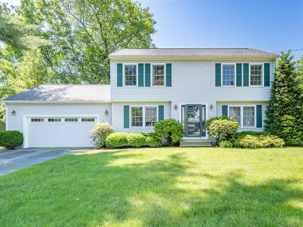 4 Edith Avenue, Nashua, NH 03064