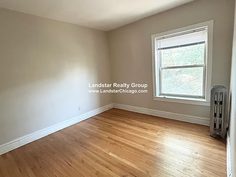 916 Reba Pl #1N — Photo 10