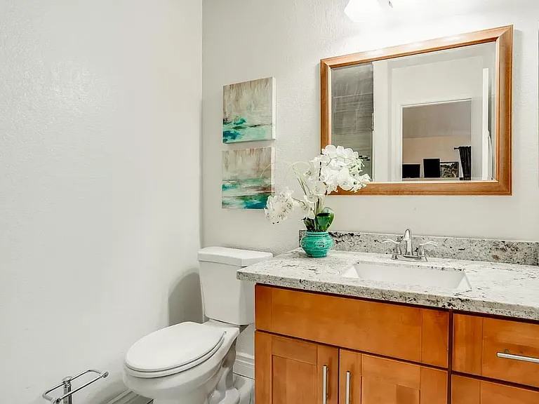 Private En-Suite Bath