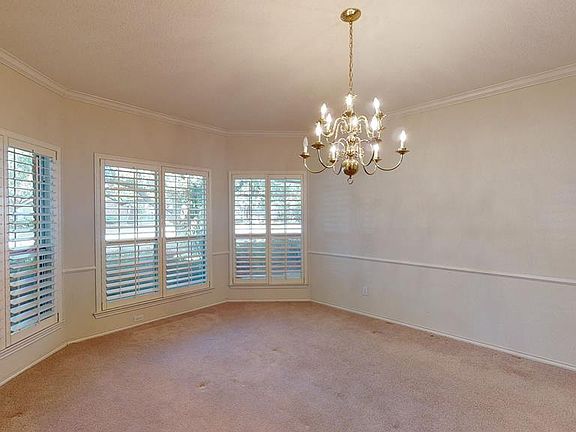 4th image of 2209 Wellington Ct