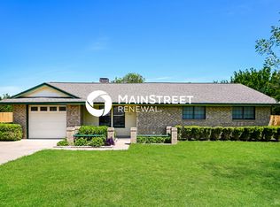 1028 Eastridge Cir, Red Oak, TX 75154