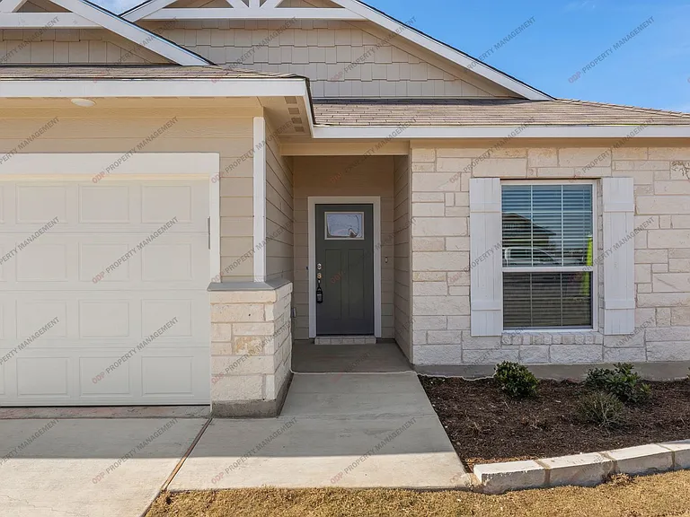 2704 Wasilla Dr — Photo 3