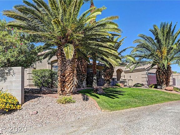 3rd image of 9390 W La Madre Way