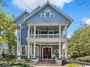 7526 Saint Charles Ave, New Orleans, LA 70118