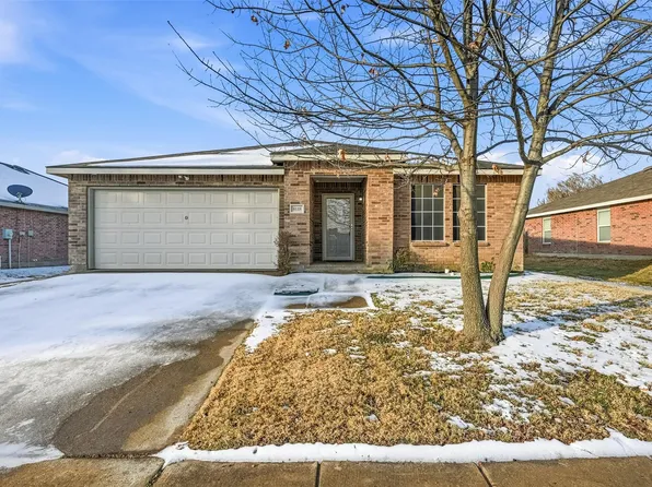 8118 York Beach Pl, Arlington, TX 76002