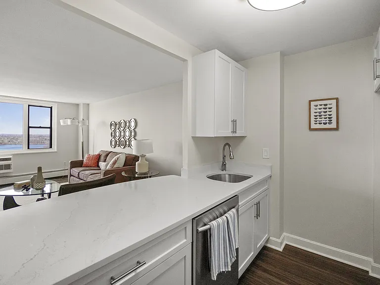 Parkside Place — Photo 12