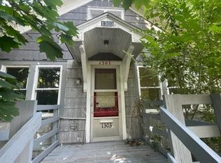 1303 Saint Lawrence Ave, Beloit, WI 53511