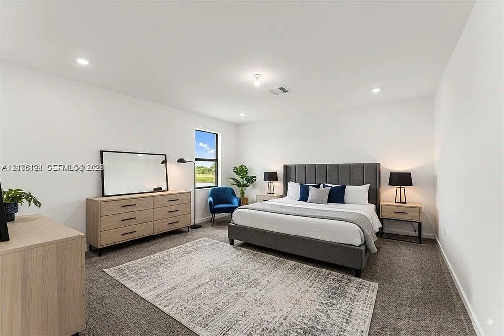 Forest Oaks Residential — Photo 4