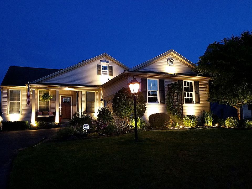1st image of 12 Candlewood Dr