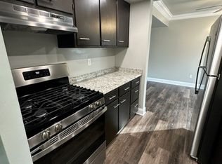 245A Monroe St, Oswego, IL 60543