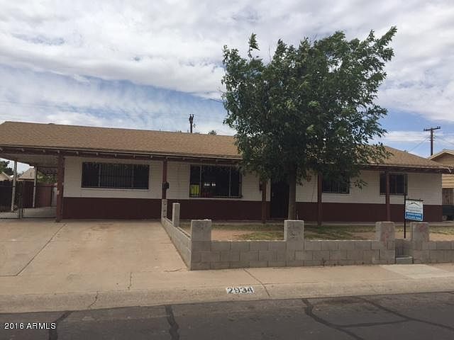 2nd image of 2934 N 40th Ln