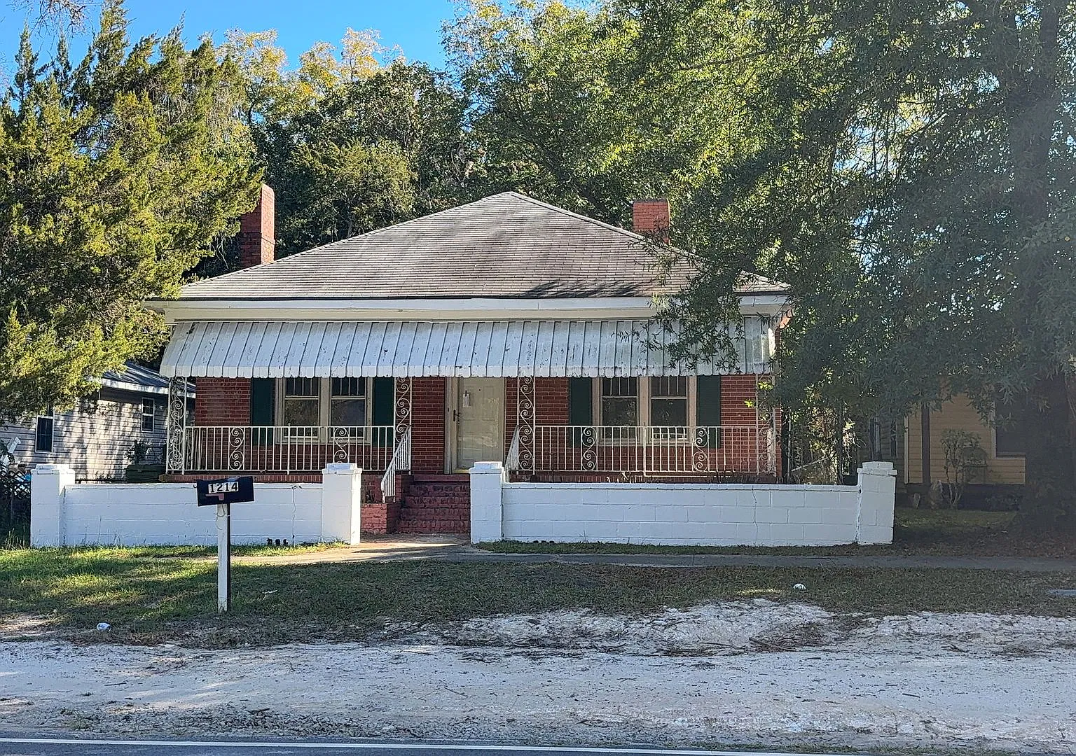 3 bed, 1536 sqft, $1,200 — Photo 1