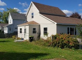 2218 W 4th Ave, Sault Sainte Marie, MI 49783