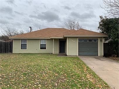 1st image of 2104 Caprice Dr