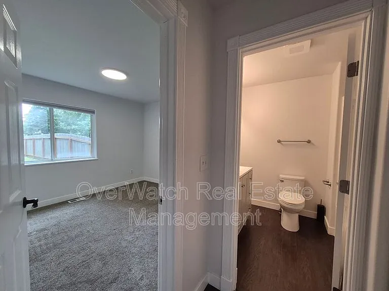 8211 Mentra St #A — Photo 14